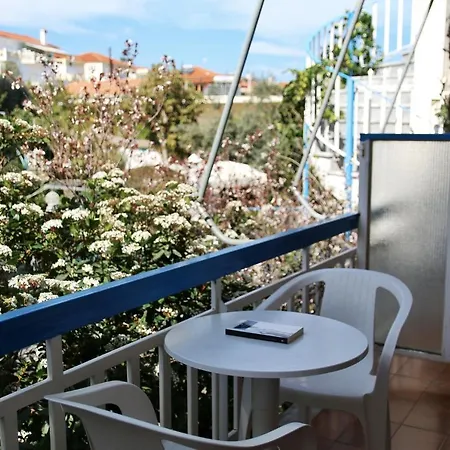 Seaview- 2 Space - Selfcatering - Helen No 3 Xiropigado